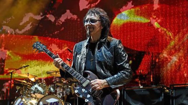 Black Sabbath's Tony Iommi Raises £53K for Cancer Unit