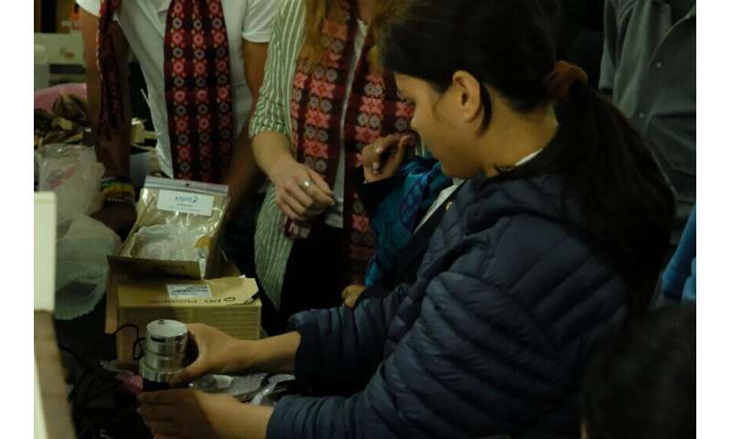 Sun-Powered Tech Cleans Contaminated Water in Nepal - Image 4