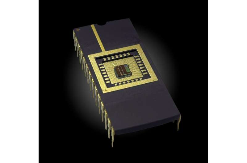 New Chip Uses 5,000x Less Energy for AI Computing - Image 4