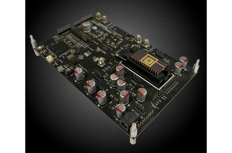 New Chip Uses 5,000x Less Energy for AI Computing - Image 5