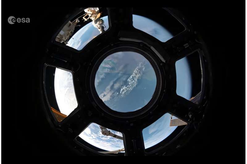 Polish Astronaut Captures Stunning Earth Views from Space - Image 2