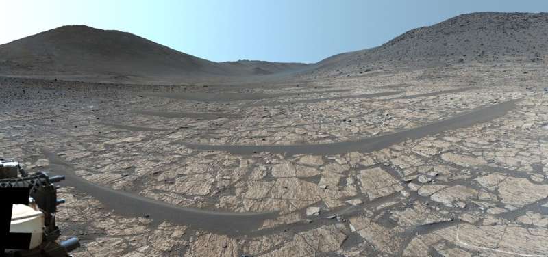 NASA Rover Finds Ancient Beach on Mars - Image 4