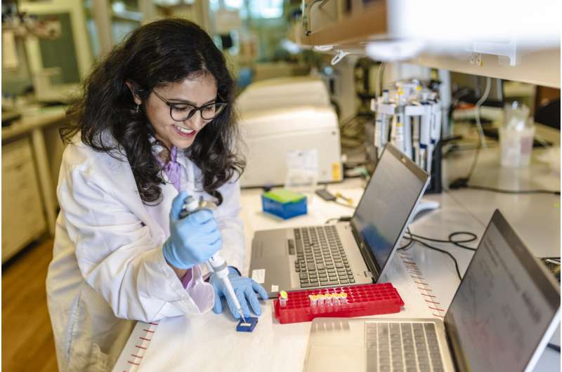 Sweat Sensor Tracks Sleep Hormones Without Waking You Up - Image 3