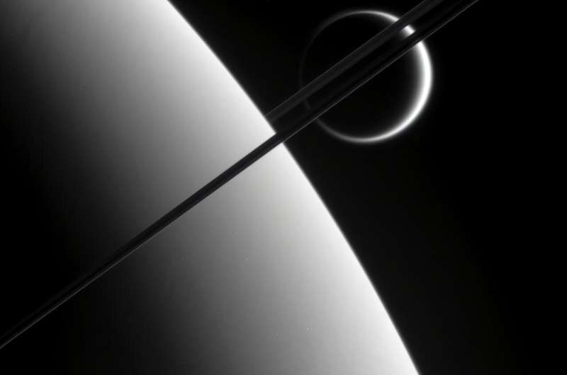 Saturn's Titan May Be Two Ancient Moons Merged Into One - Image 3