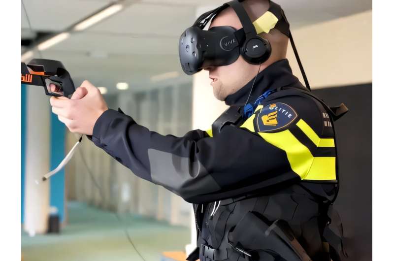 VR Game Trains 100 Police Officers to Master Stress - Image 2