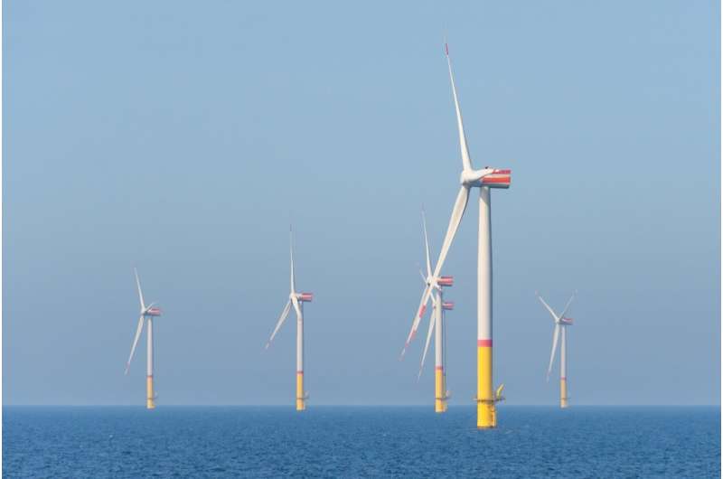 Hybrid Ocean Platforms Boost Clean Energy Output by 70% - Image 3