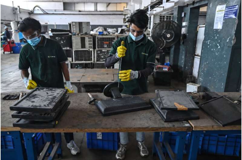 India Turns E-Waste Into Critical Minerals Worth $6 Billion - Image 2
