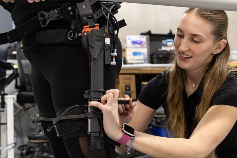 Hip Exoskeleton Cuts Walking Energy 18% for Stroke Patients