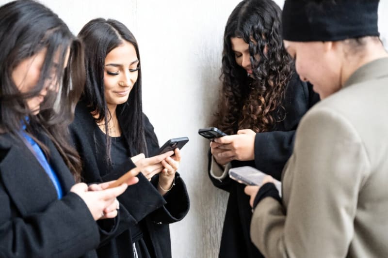 France Votes to Protect Kids From Social Media Under 15