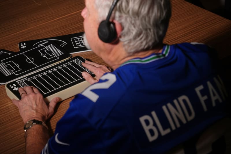 Blind Fans Get Vibrating Tablets to Feel the Super Bowl - Image 2