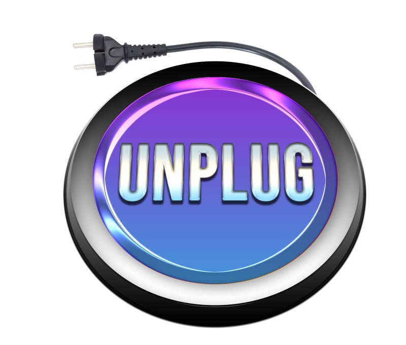 Phone Breaks Boost Mood for 3 Hours, Study Finds