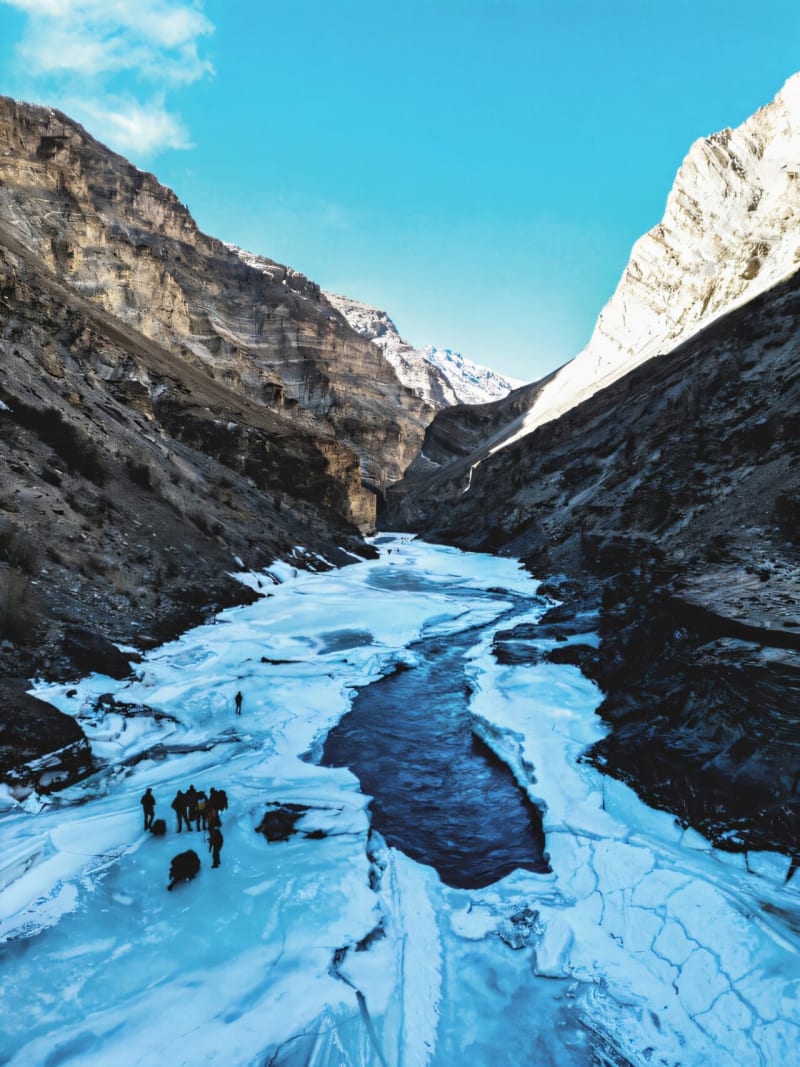 India Ice Porters Document Their Ancient World Through Stunning Photos