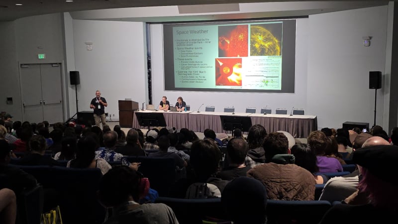 Scientist Uses Anime to Make Physics Fun for Gen Z