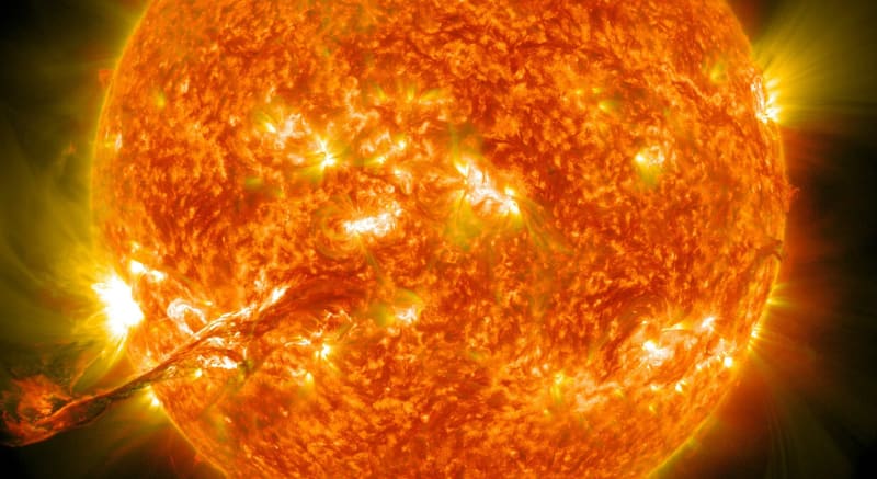 New Solar Molecule Stores Sunlight for Years as Heat