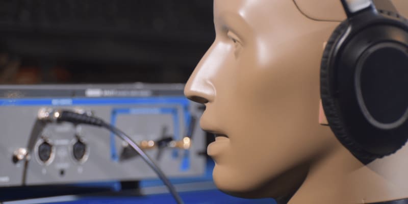 Bluetooth Breakthrough Makes Hearing Aids Work Like Earbuds