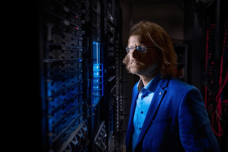 Physicist's Free Software Secures Half the Internet - Image 2