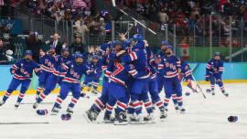Hilary Knight Breaks U.S. Olympic Hockey Records, Wins Gold - Image 4