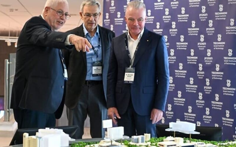 Boeing and Israel's Technion Partner on Clean Aviation Fuel - Image 3