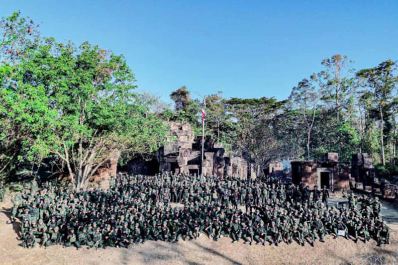 Thai PM: Every Child Should Grow Up Bilingual - Image 3