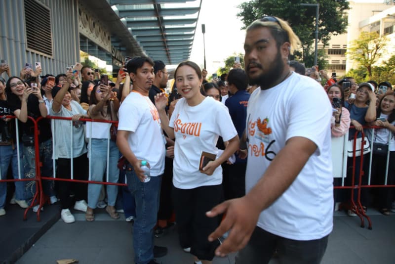 Bangkok 'Slum Kid' Now Thailand's Most Popular Politician