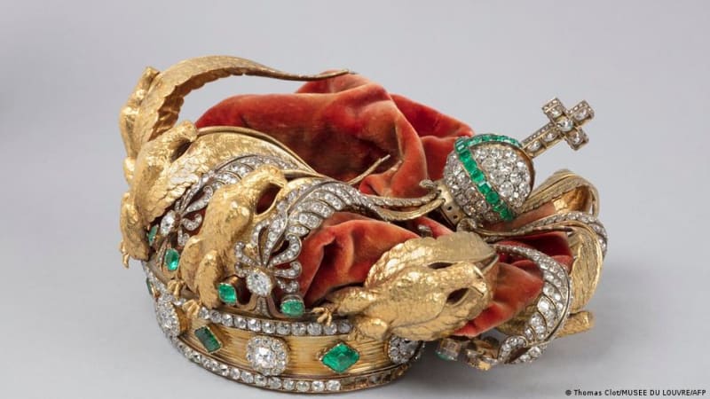 Gold imperial crown with emeralds and diamonds commissioned by Napoleon III in 1855