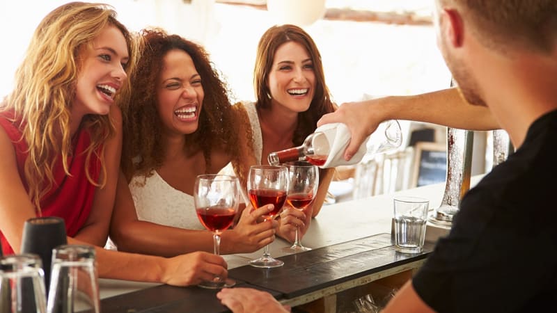 Close Friends Boost Longevity 24%, Study Finds