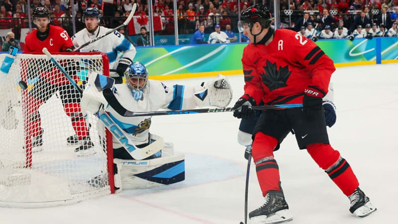 Canada Rallies from 2-0 Down to Reach Olympic Gold Game