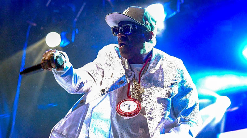 Flavor Flav Invites Gold Medal Hockey Team to Vegas Party