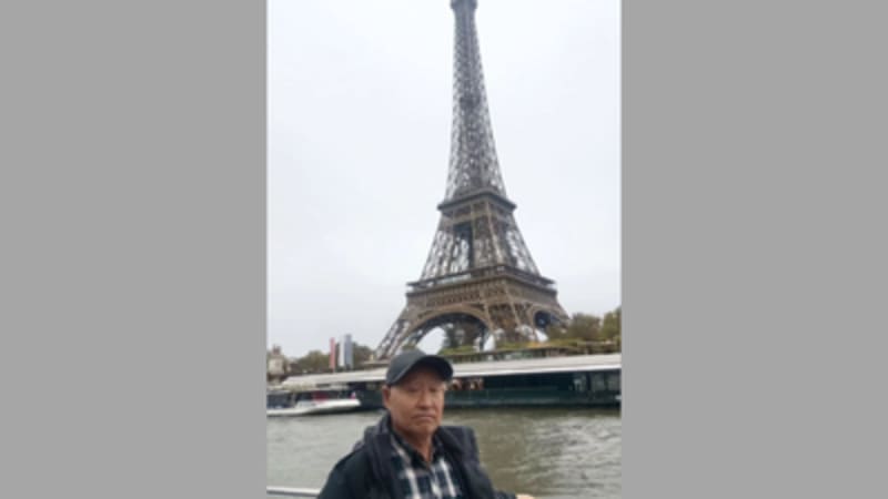 Chinese Tourist's Unfiltered Paris Photos Go Viral