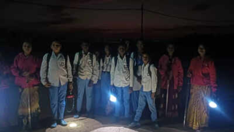 4 Moms Guard Kids From Tigers on School Walk in India - Image 2