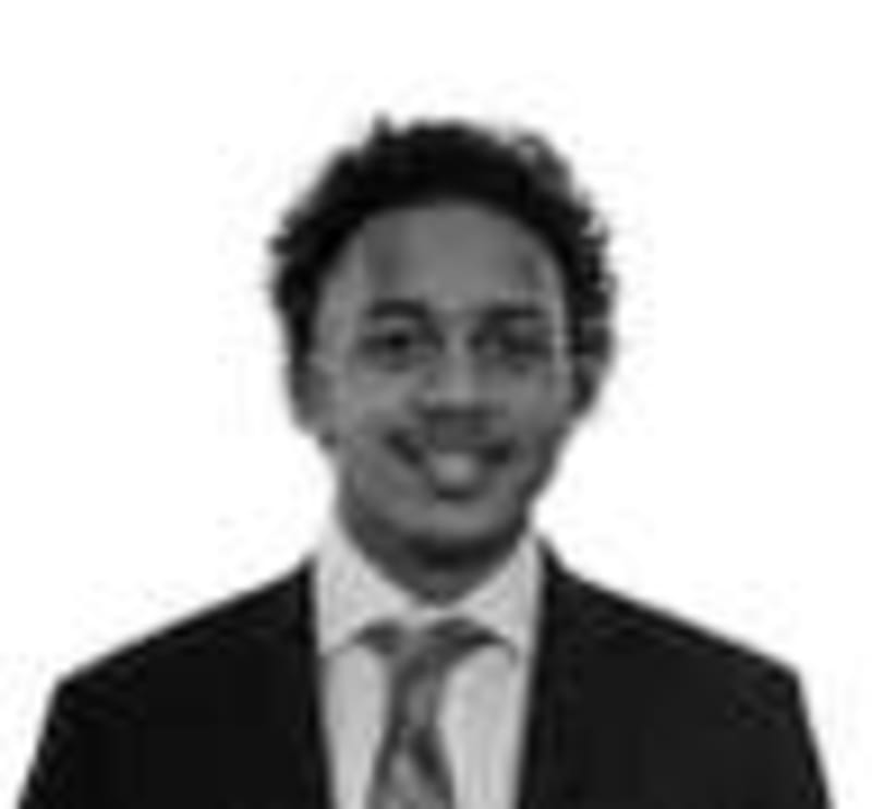 Photographer Retires After 60 Consecutive Super Bowls - Image 4