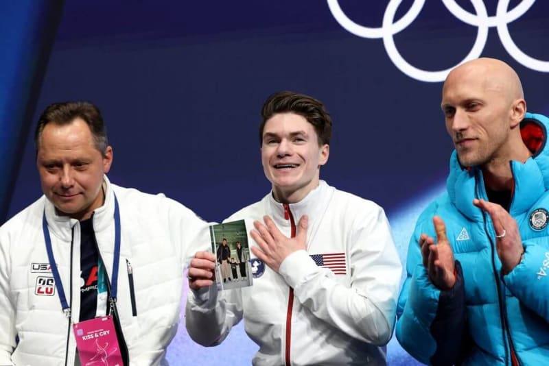 Figure Skater Maxim Naumov Inspires Millions at Olympics - Image 3