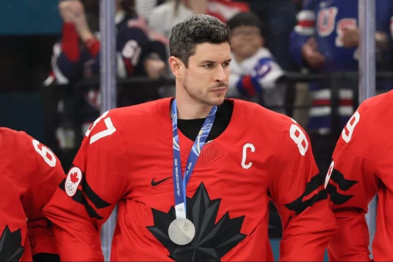 Sidney Crosby Benches Himself in Olympic Final for Team - Image 3