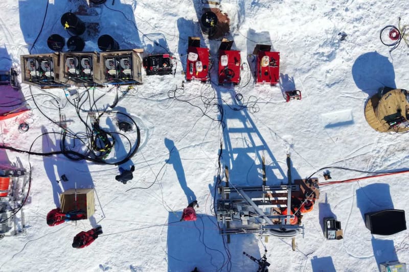 Scientists Get First Data From Under Thwaites Glacier - Image 3