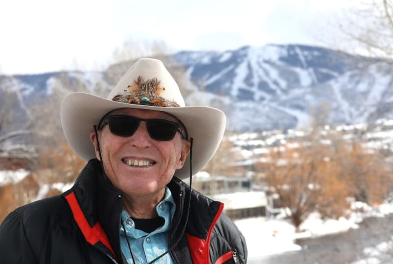 Olympic Skier Billy Kidd Donates Leibovitz Portrait for Kids