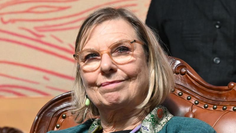 Frankfurt Book Fair VP: Start Reading Clubs for Parents