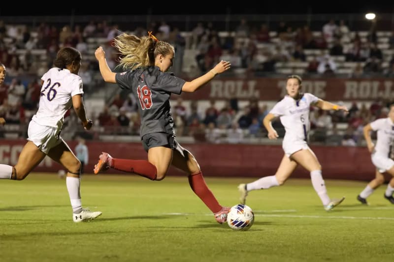 Alabama Women's Basketball Thrives After Losing 3 WNBA Picks - Image 4