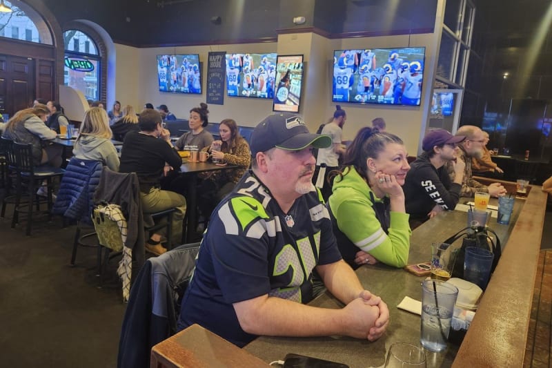 Spokane Seahawks Fans Celebrate NFC Championship Win - Image 3