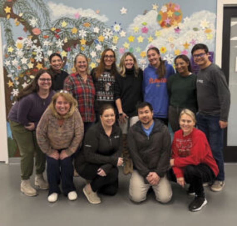 Volunteers Transform Grief Center for Grieving Teens