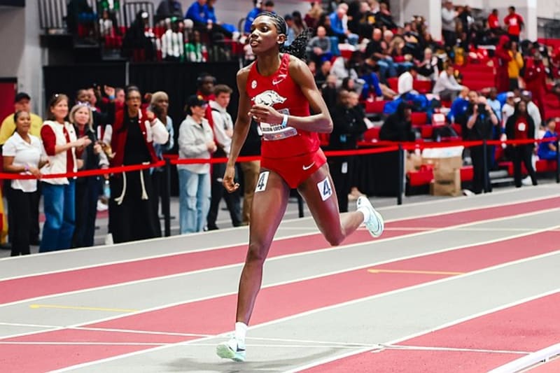 Arkansas sprinter Sanu Jallow-Lockhart competing in 600 meters at Randal Tyson Track Center