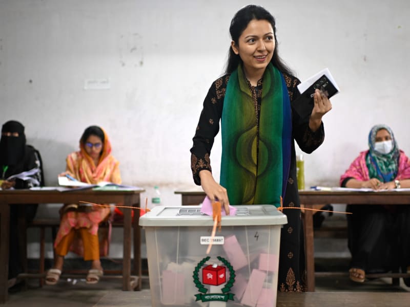 Bangladesh Votes After 17 Years in Historic Election