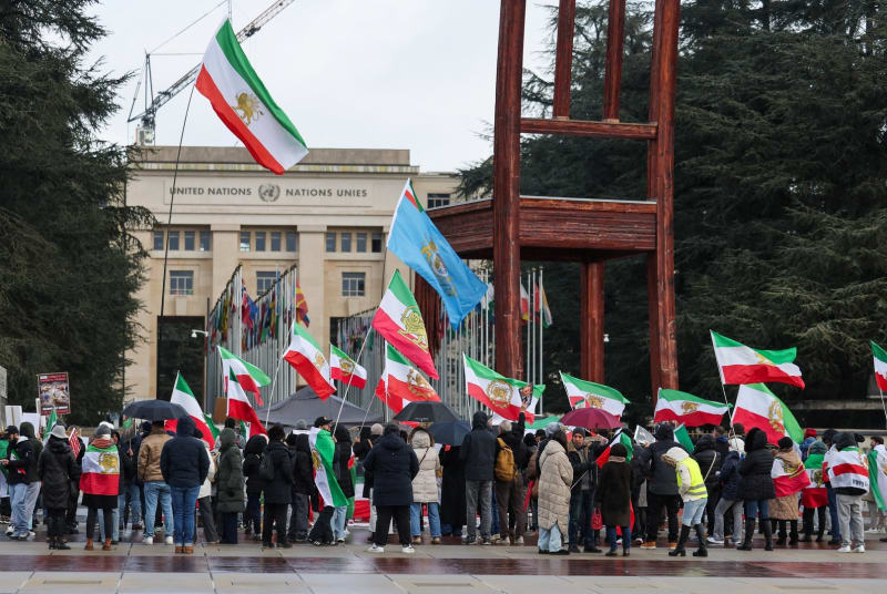 US and Iran Agree on Nuclear Talk Principles in Geneva