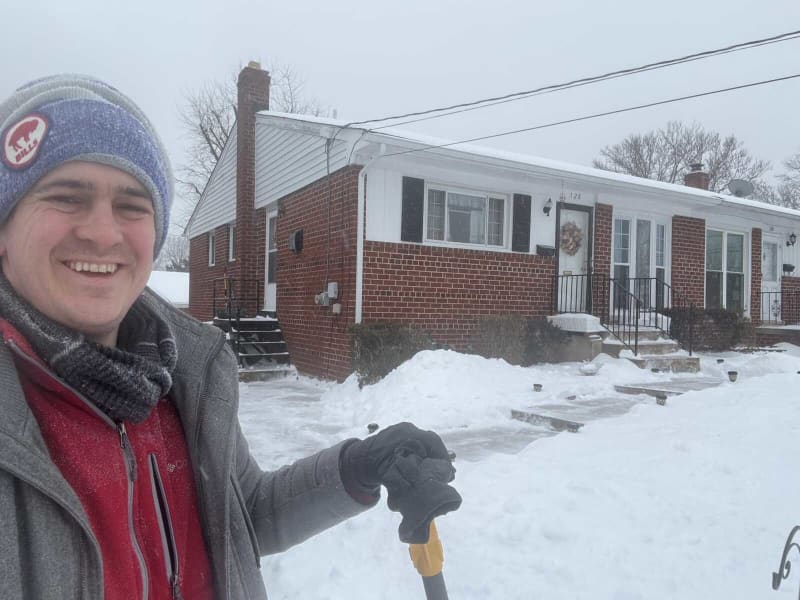 Alexandria's Snow Buddies Clear Paths for 65 Neighbors - Image 5