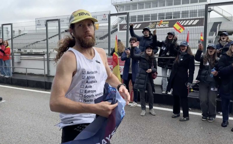 51-Year-Old Shatters World Record in 7-Continent Race - Image 3