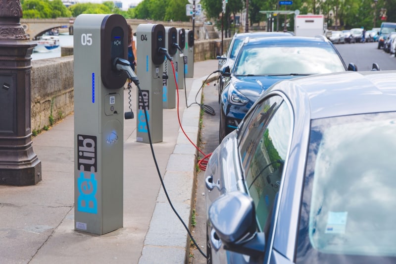 EVs Outsell Petrol Cars in EU for First Time Ever