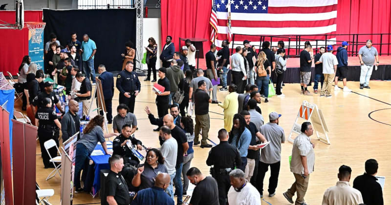 U.S. Adds 130,000 Jobs, Unemployment Falls to 4.3%
