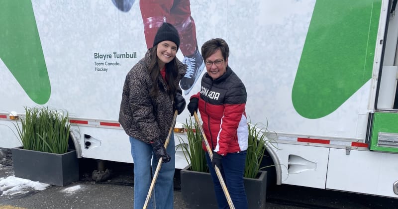 Nova Scotia Town Rallies Behind Olympic Hockey Star Blayre Turnbull