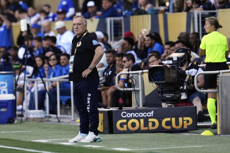 Coach Steps Down From World Cup Dream to Care for Daughter