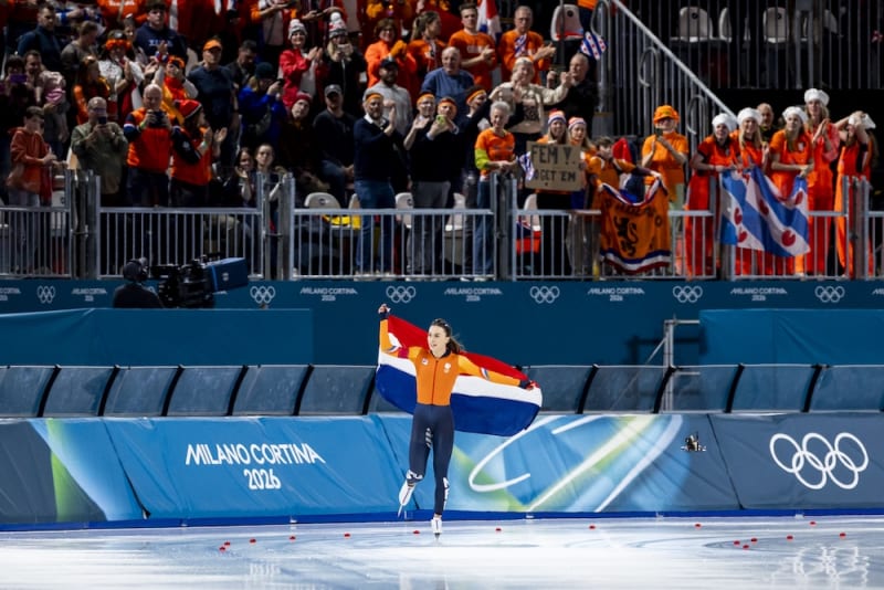 Femke Kok Breaks Olympic Record in 500m Speed Skating Win