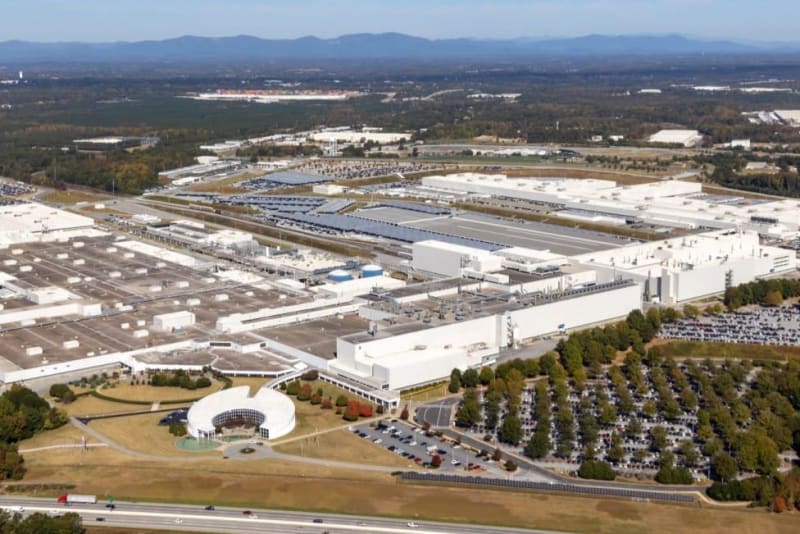 BMW's US Electric Vehicle Plant Back on Track for 2026